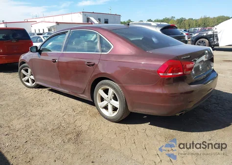 2013 Volkswagen Passat 2.5L Se из США, поврежденный, VIN 1VWBP7A38DC087430